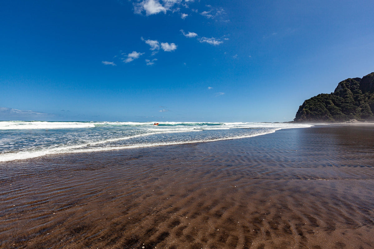 Karekare Beach Surf